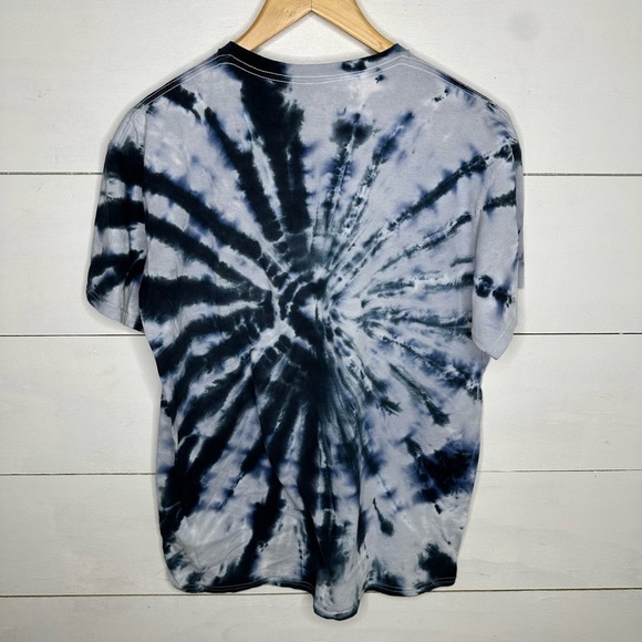 Liquid Blue Tie-Dye Kiss Destroyer 1976 Graphic Tee Size Large - Picture 3 of 5